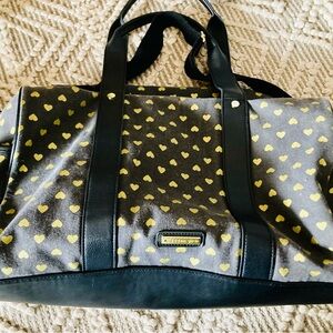 Madden Girl black & gold Heart Tote
